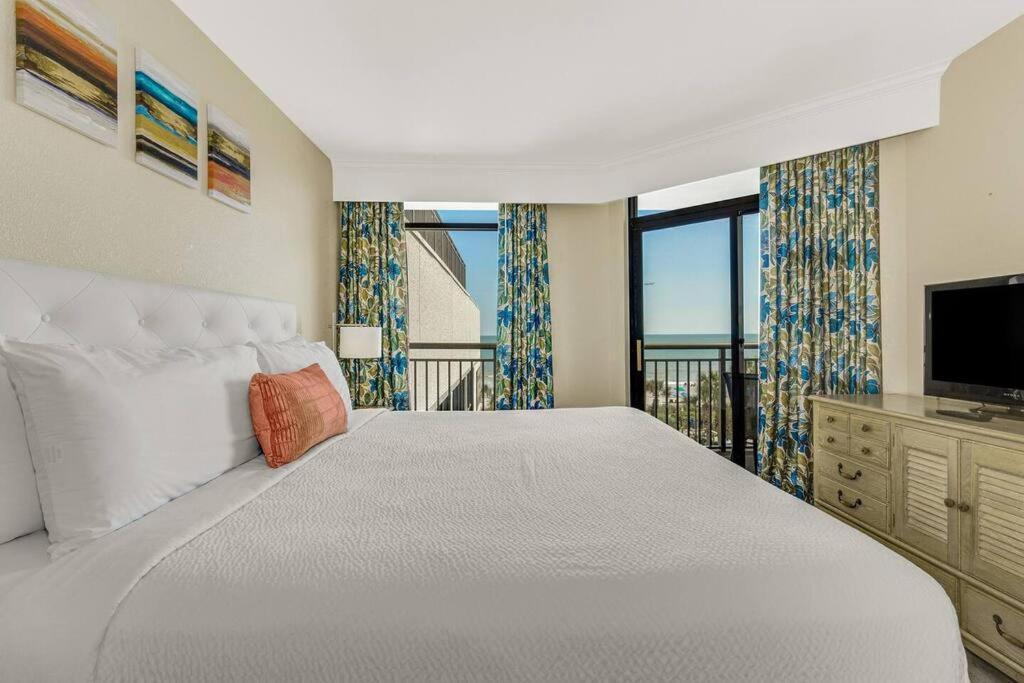 Breathtaking Oceanfront Suite Grand Cayman 451 默特尔比奇 外观 照片