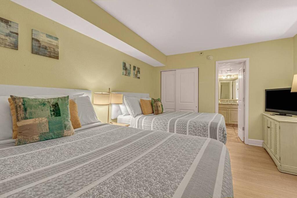 Breathtaking Oceanfront Suite Grand Cayman 451 默特尔比奇 外观 照片