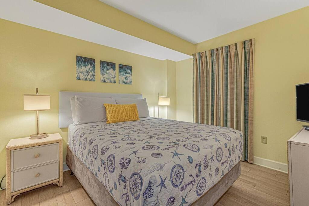 Breathtaking Oceanfront Suite Grand Cayman 451 默特尔比奇 外观 照片